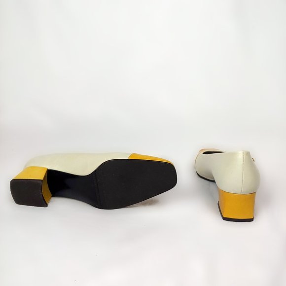 Etienne Aigner two-tone orange cream leather shoes - Picture 3 of 5